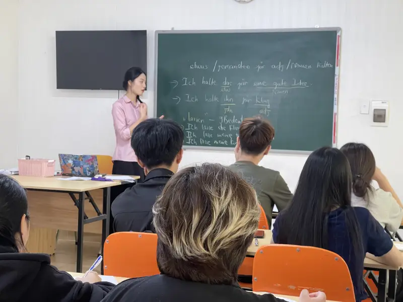 Đại từ nhân xưng trong tiếng Đức: Bảng chia và cách dùng Học tiếng Đức tại trung tâm Tiếng Đức TBG